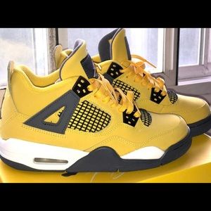 Jordan 4s (Brand New, Authentic)